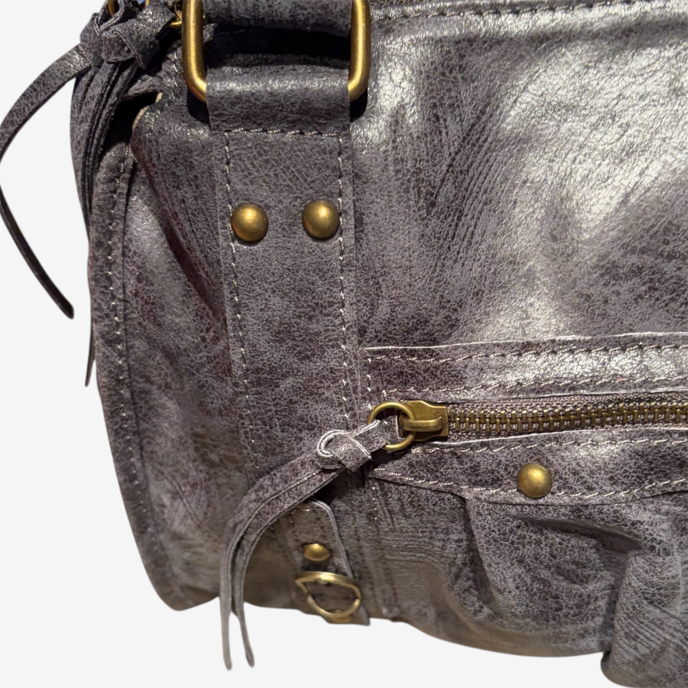 Medium back dark grey